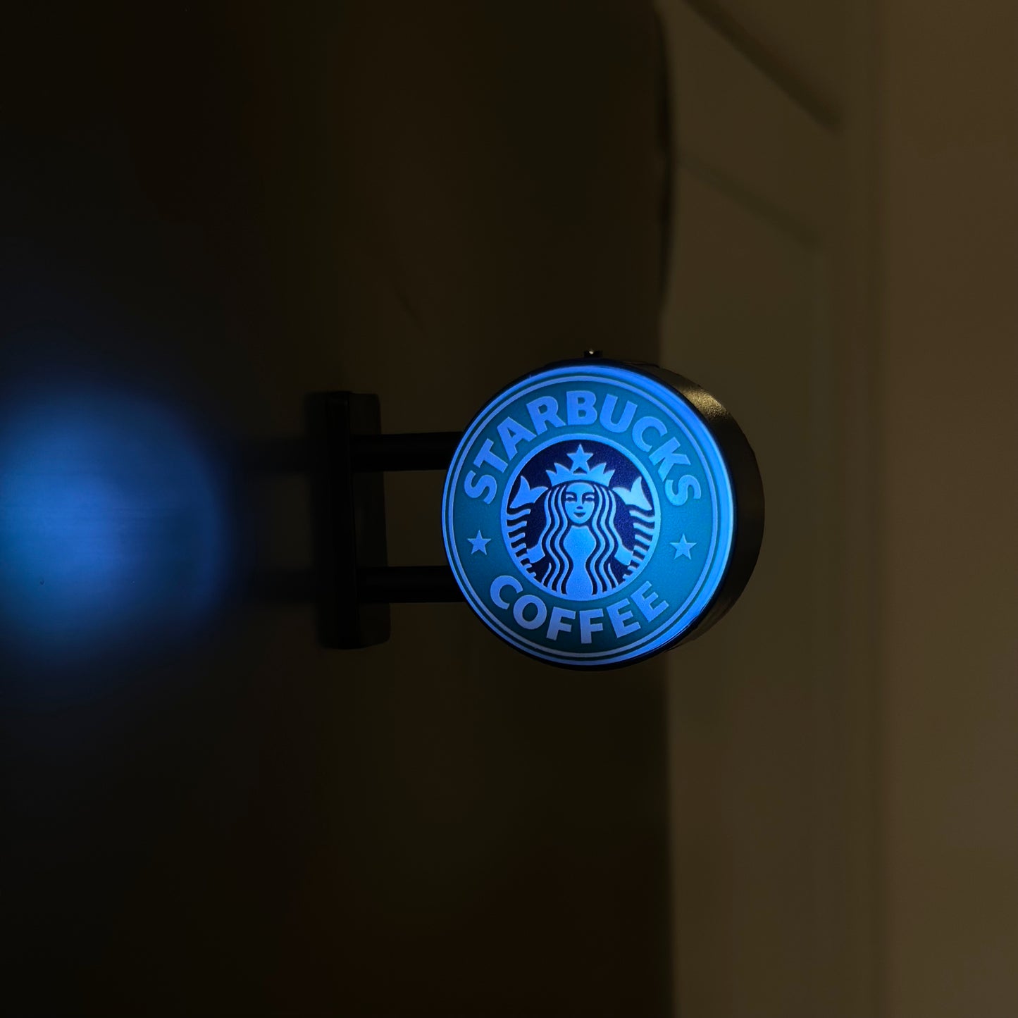Round LED Fridge Magnet – Café Style Design