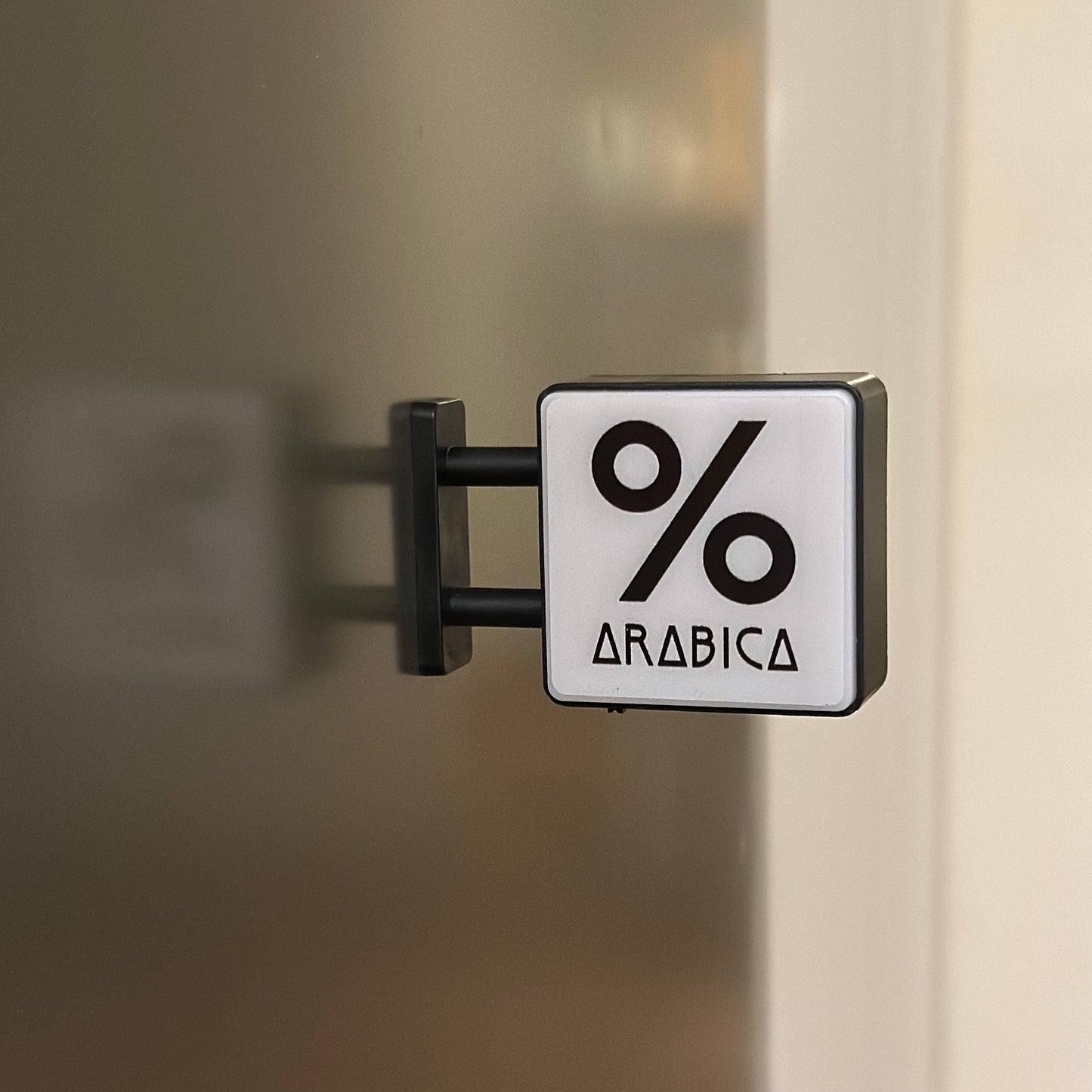 LED Fridge Magnet – Modern Café Design %